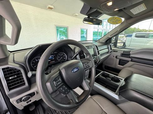 Used 2020 Ford F250 XLT w/ XLT Value Package RWD image 12