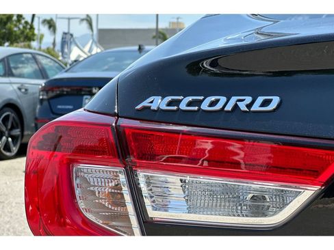Used 2022 Honda Accord EX-L image 50