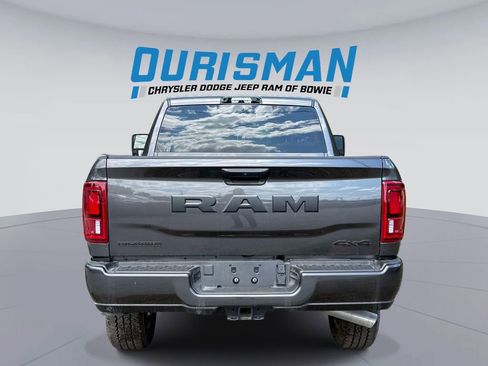 New 2026 RAM 2500 Big Horn AWD/4WD image 3