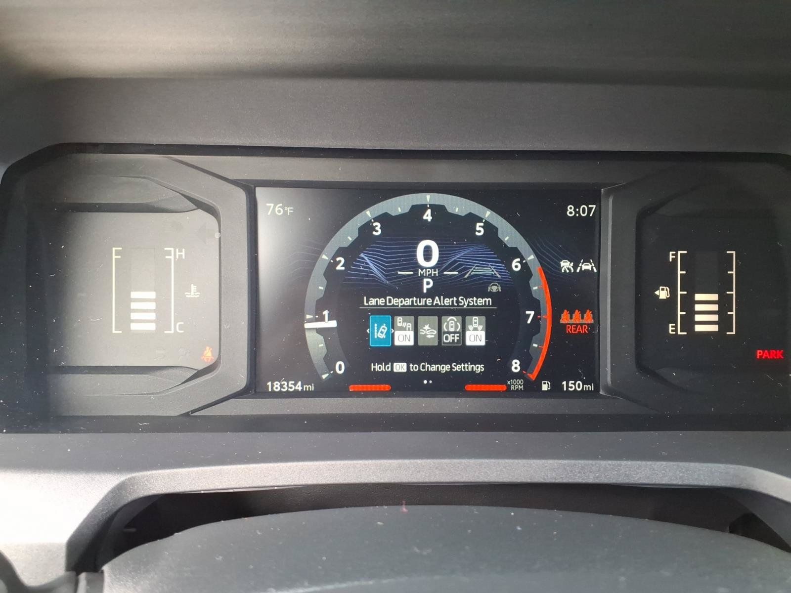 Certified 2025 Toyota Tacoma SR5 AWD/4WD image 20