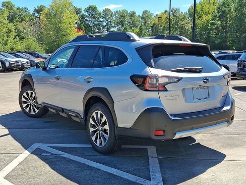 New 2025 Subaru Outback Touring w/ Popular Package #2 image 11