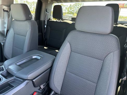 New 2026 GMC Sierra 1500 Elevation image 24