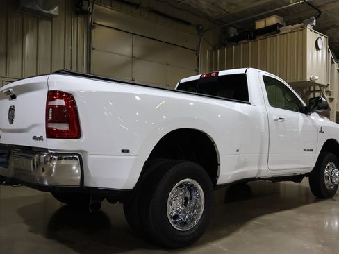 Used 2019 RAM 3500 Big Horn image 49
