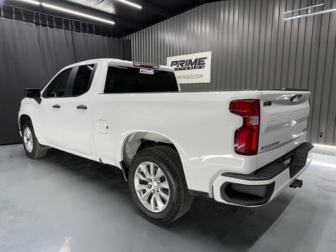Used 2021 Chevrolet Silverado 1500 Custom RWD image 4