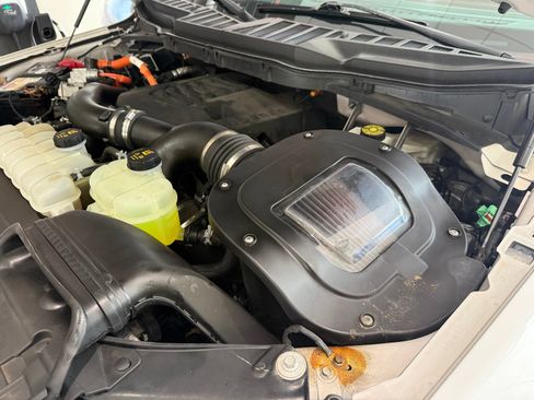 Used 2021 Ford F150 Lariat w/ Equipment Group 502A High AWD/4WD image 42