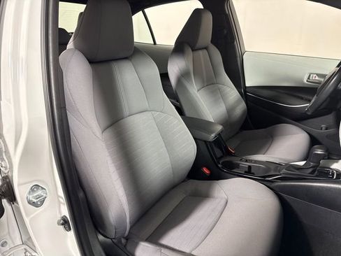 Used 2023 Toyota Corolla SE FWD image 18