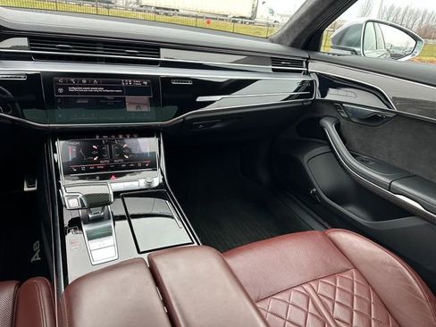 Used 2021 Audi S8 L AWD/4WD image 20