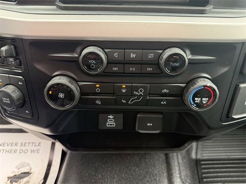 Used 2024 Ford F450 XL w/ Snow Plow Prep Package image 25