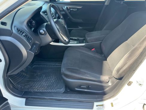 Used 2014 Nissan Altima 2.5 S image 5