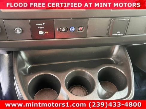 Used 2024 GMC Savana 2500 w/ Driver Convenience Package image 21