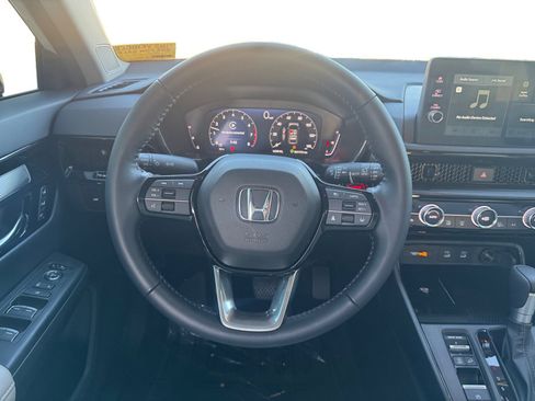 Used 2026 Honda CR-V EX-L image 12