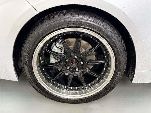 Used 2022 Toyota Corolla SE image 37