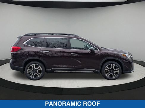 Certified 2023 Subaru Ascent Touring AWD/4WD image 2