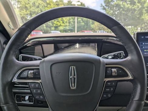 Certified 2022 Lincoln Navigator Black Label AWD/4WD image 15