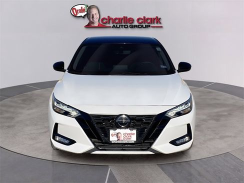 Used 2023 Nissan Sentra SR w/ Midnight Edition Package image 8