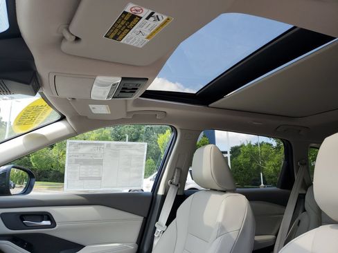 New 2026 Nissan Rogue Dark Armor AWD/4WD image 18
