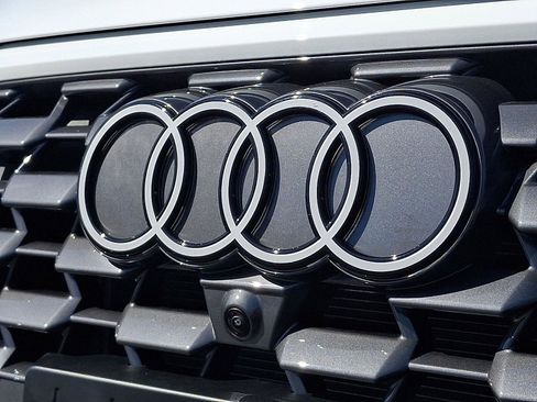 New 2025 Audi Q5 Premium image 22