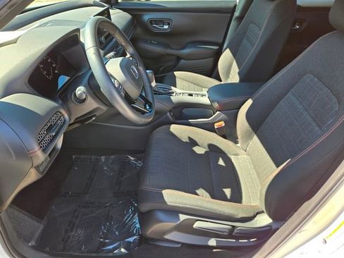 Certified 2023 Honda HR-V Sport image 13