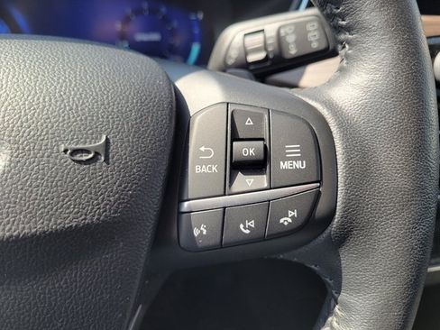 Certified 2020 Ford Escape Titanium image 5