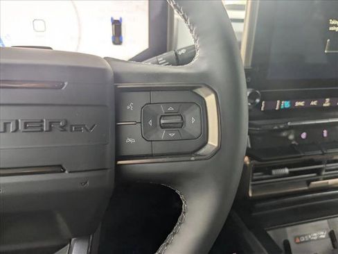 New 2025 GMC Hummer EV 3X image 15