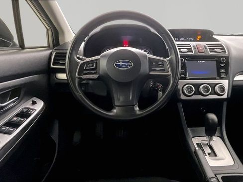 Used 2015 Subaru Crosstrek 2.0i Premium image 8