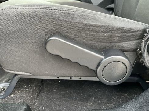 Used 2018 Jeep Wrangler Unlimited Sport S image 16