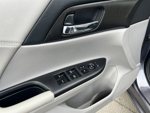 Used 2013 Honda Accord EX image 13