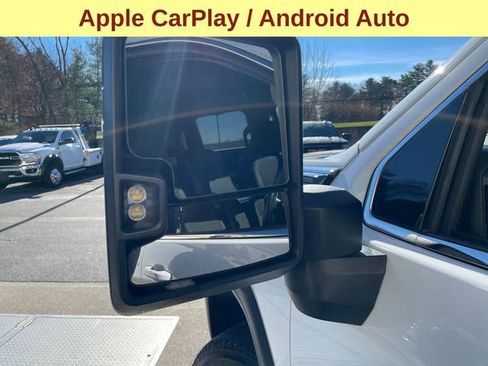 Used 2024 GMC Sierra 2500 SLE w/ SLE Convenience Package image 8