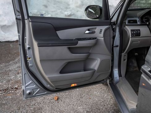 Used 2017 Honda Odyssey Touring image 22