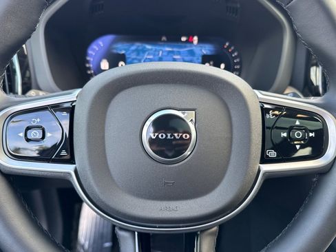 Used 2026 Volvo XC60 B5 Plus w/ Climate Package PRO AWD/4WD image 25