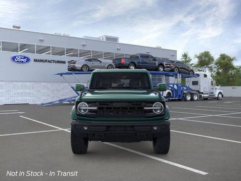 New 2025 Ford Bronco Outer Banks image 6
