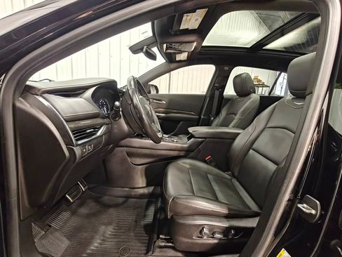 Used 2019 Cadillac XT4 Sport w/ Cold Weather Package FWD image 30
