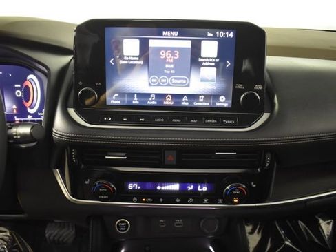 Used 2023 Nissan Rogue Platinum AWD/4WD image 19