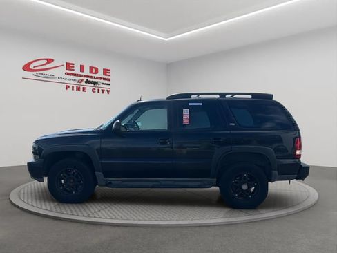 Used 2005 Chevrolet Tahoe Z71 w/ Preferred Equipment Group AWD/4WD image 6