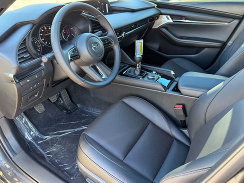 New 2026 MAZDA MAZDA3 2.5 S Hatchback w/ Premium Pkg image 17