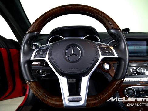 Used 2016 Mercedes-Benz SL 63 AMG image 15