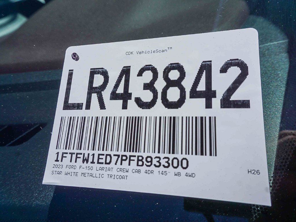 Used 2023 Ford F150 Lariat AWD/4WD image 27