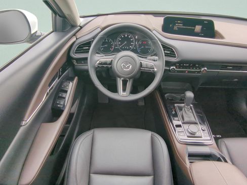 Certified 2025 MAZDA CX-30 AWD 2.5 S w/ Premium Package image 12