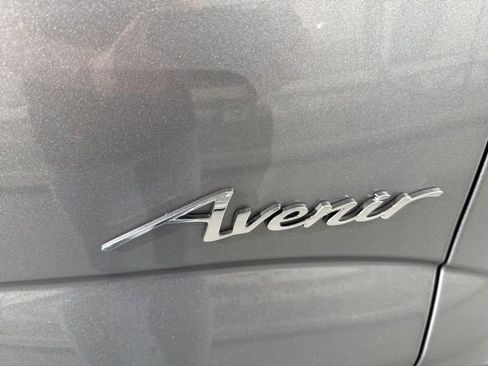 Used 2023 Buick Enclave Avenir w/ Avenir Technology Package AWD/4WD image 10