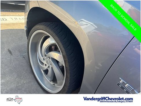 Used 2020 Chevrolet Silverado 1500 LT w/ Texas Edition RWD image 4