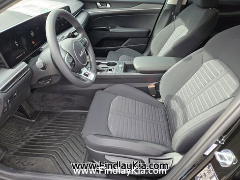 New 2026 Kia K5 LXS FWD image 10