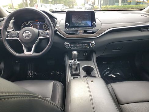 Used 2019 Nissan Altima 2.5 SL FWD image 12