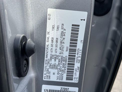 New 2025 Toyota Tundra Platinum image 22