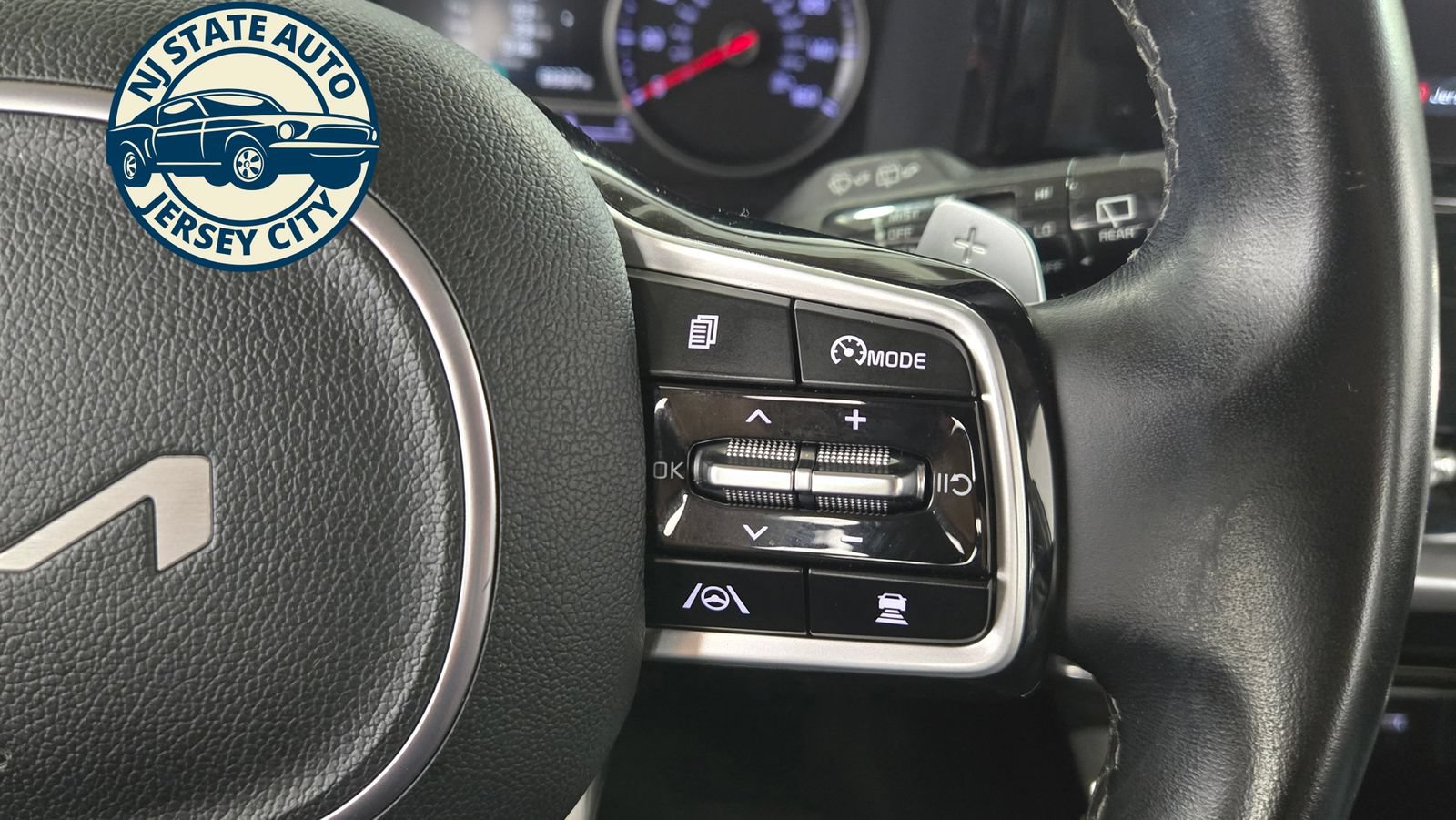 Used 2022 Kia Sorento EX w/ Panoramic Sunroof Package AWD/4WD image 14