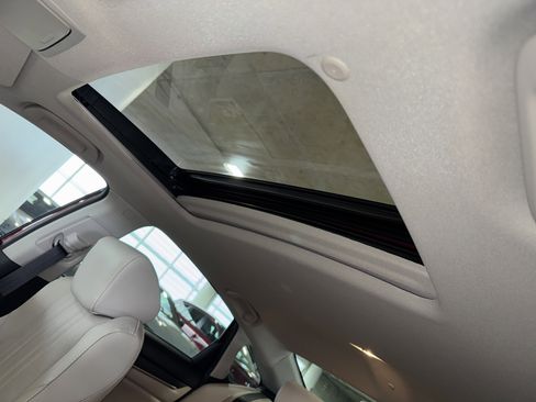 Used 2019 Honda Accord Touring image 31