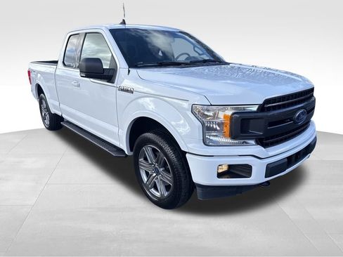 Used 2020 Ford F150 XLT w/ Equipment Group 302A Luxury image 7