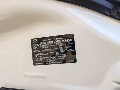 New 2025 MAZDA CX-5 AWD 2.5 S w/ Premium Plus Pkg image 13