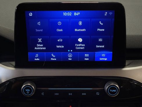 Used 2020 Ford Escape SE FWD image 25