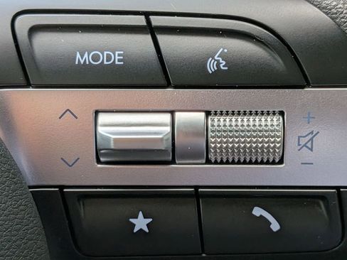 Used 2025 Hyundai Santa Cruz SEL FWD image 26