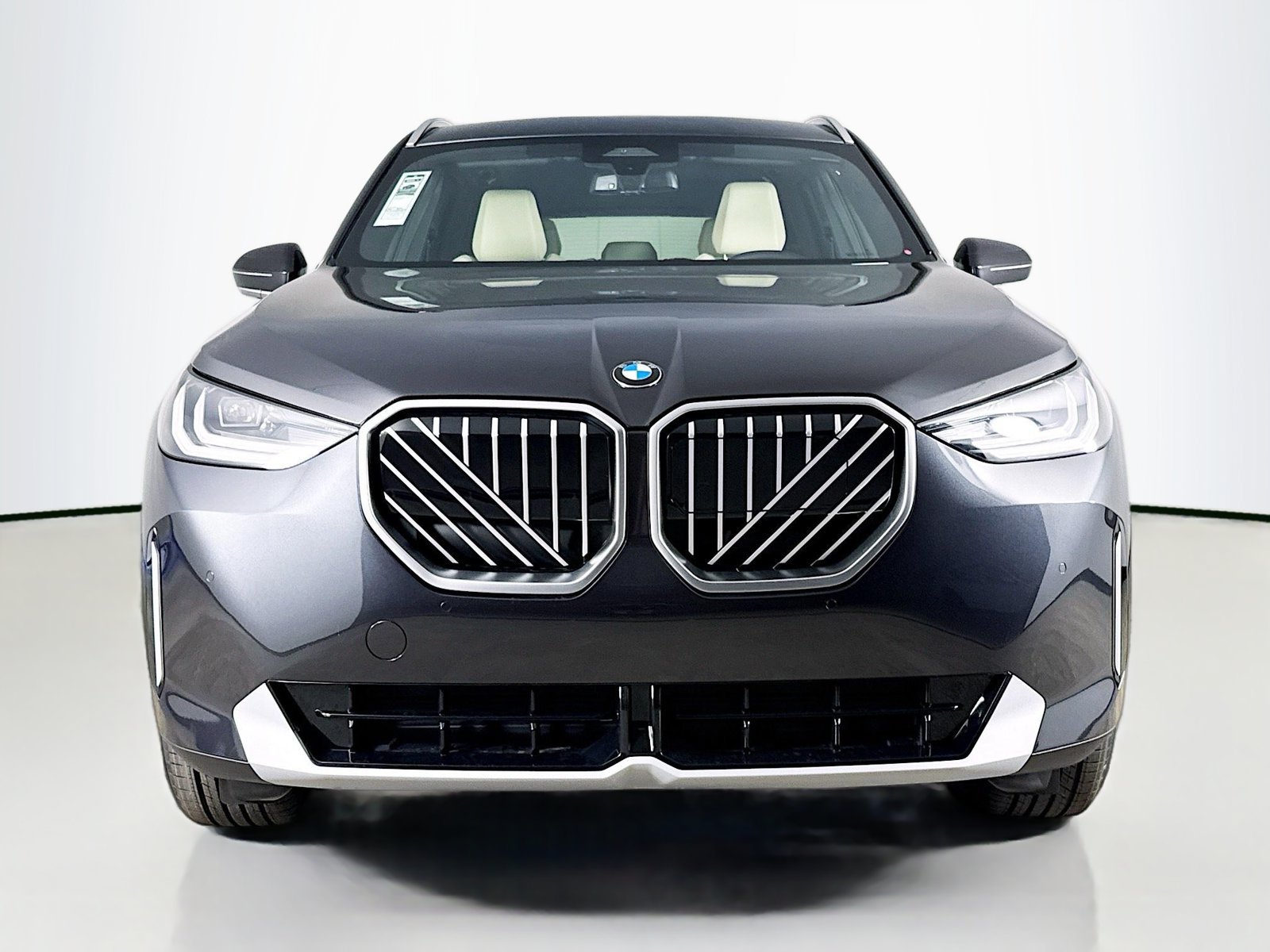Used 2026 BMW X3 xDrive30i w/ Convenience Package AWD/4WD image 2